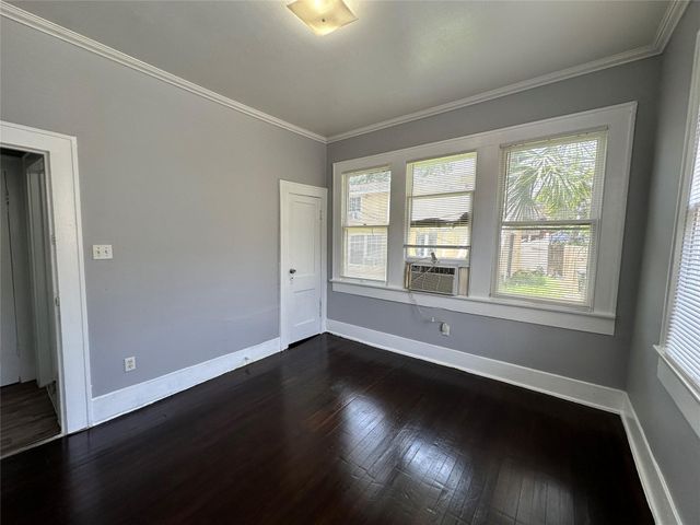 4430 Bell Street 1, Houston, TX 77023