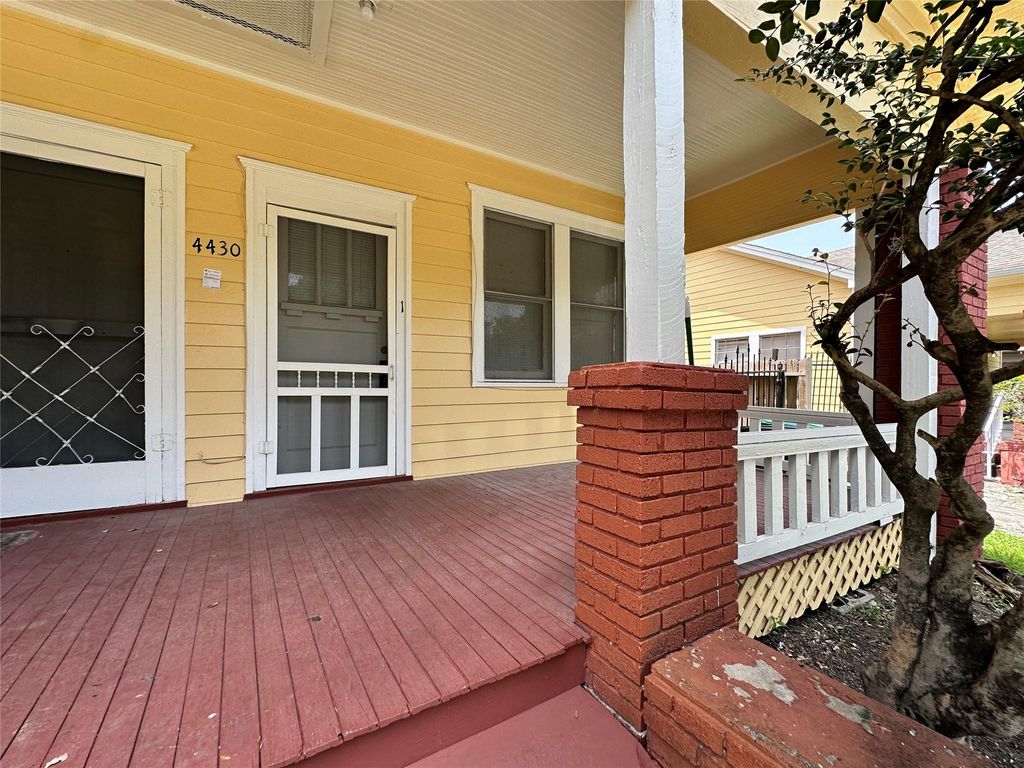 4430 Bell Street 1, Houston, TX 77023