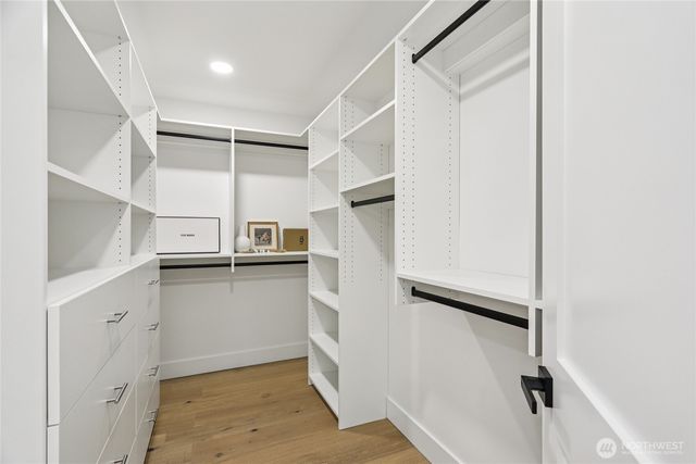 15415 NE 103rd Way, Redmond, WA 98052