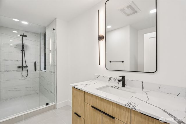 15415 NE 103rd Way, Redmond, WA 98052