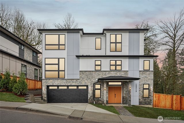 15415 NE 103rd Way, Redmond, WA 98052
