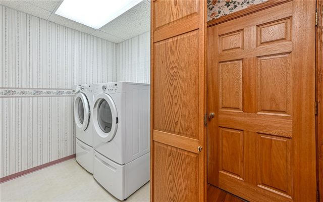 230 Election House Rd, Franklin Twp, PA 16001