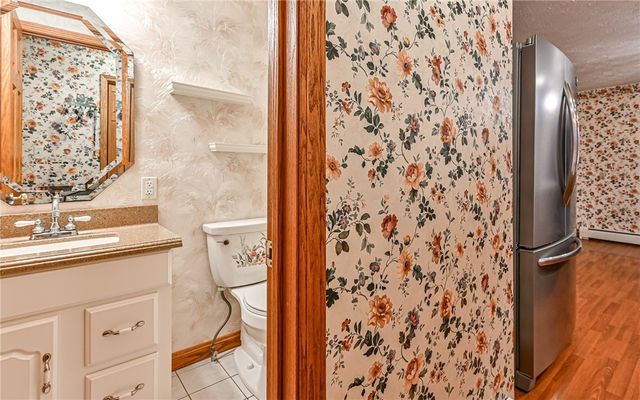 230 Election House Rd, Franklin Twp, PA 16001