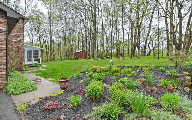 230 Election House Rd, Franklin Twp, PA 16001