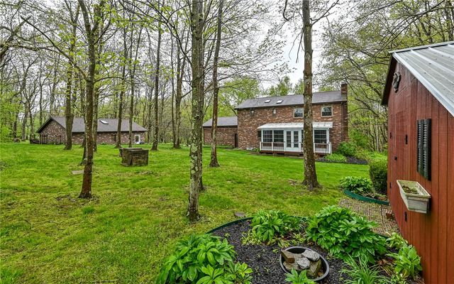 230 Election House Rd, Franklin Twp, PA 16001