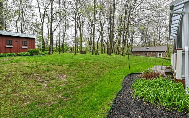 230 Election House Rd, Franklin Twp, PA 16001