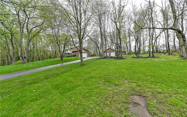 230 Election House Rd, Franklin Twp, PA 16001