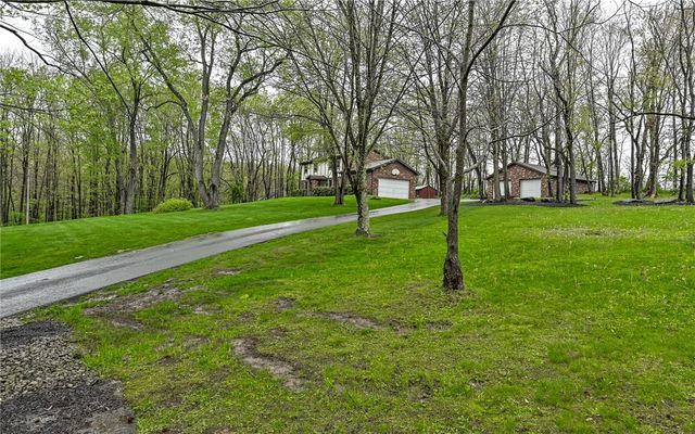 230 Election House Rd, Franklin Twp, PA 16001