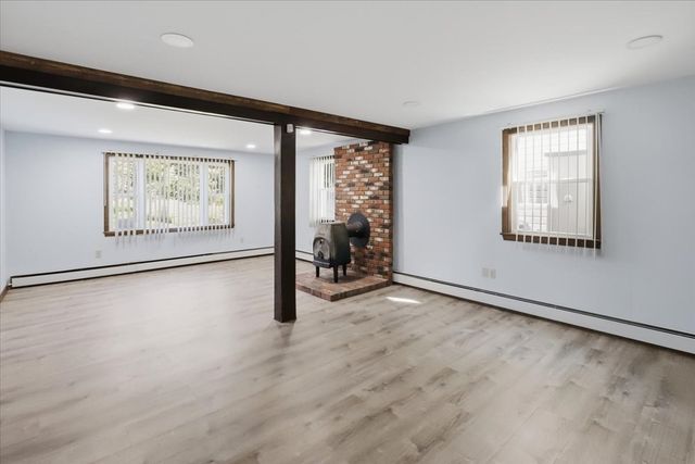 770 Old Warren Rd, Swansea, MA 02777