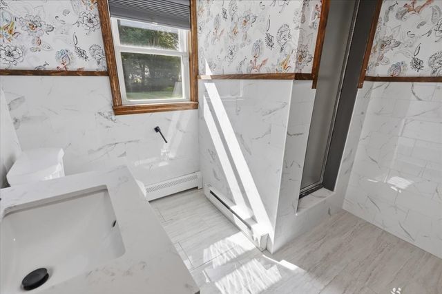 770 Old Warren Rd, Swansea, MA 02777