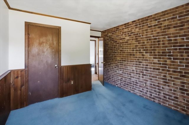 770 Old Warren Rd, Swansea, MA 02777