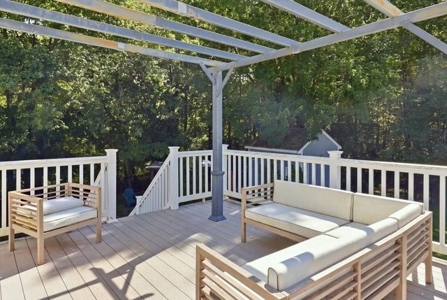770 Old Warren Rd, Swansea, MA 02777