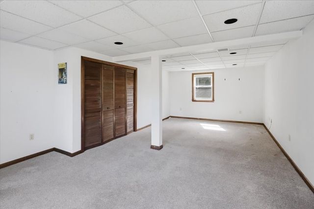 770 Old Warren Rd, Swansea, MA 02777