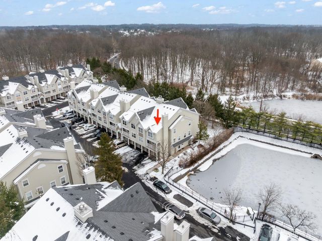 2 Guisborough Way, Edison, NJ 08820