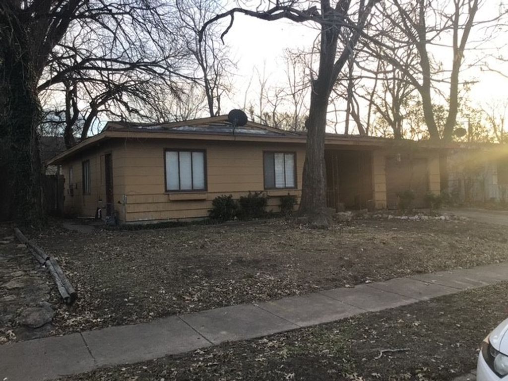 5729 Fursman Avenue, Fort Worth, TX 76114