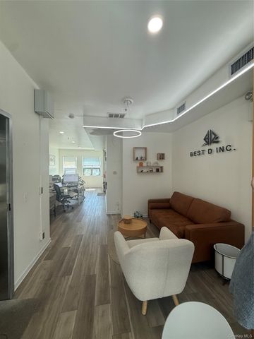 131-08 40th Road, Flushing, NY 11354