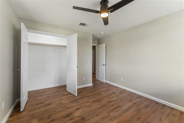1401 Forest Lane, Sulphur, LA 70663
