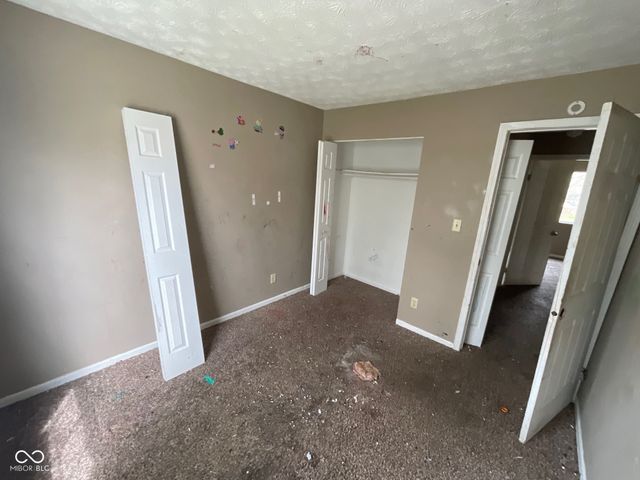 11106 Wismar Drive, Indianapolis, IN 46235