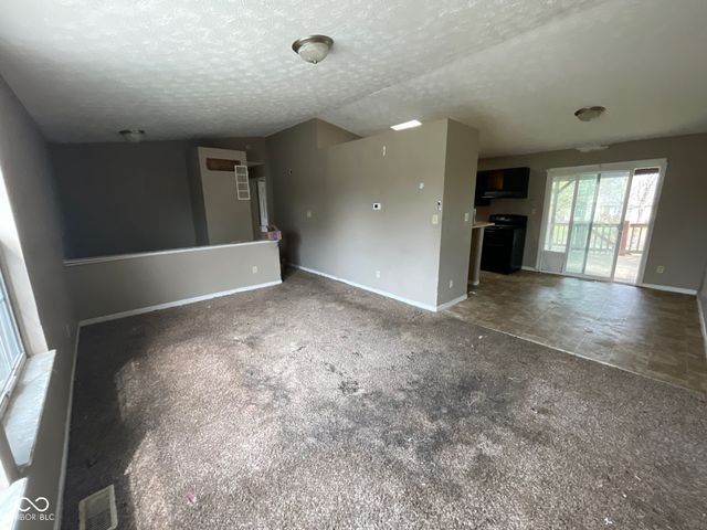 11106 Wismar Drive, Indianapolis, IN 46235