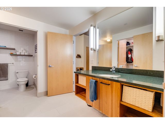 1234 Sw 18TH Ave 206, Portland, OR 97205