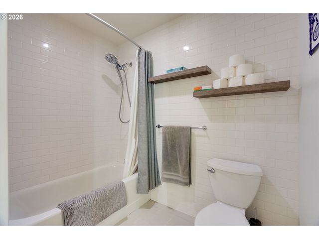 1234 Sw 18TH Ave 206, Portland, OR 97205