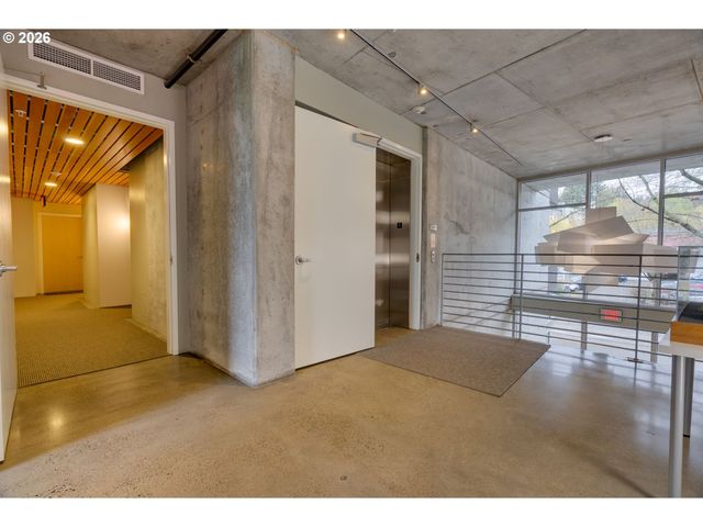 1234 Sw 18TH Ave 206, Portland, OR 97205