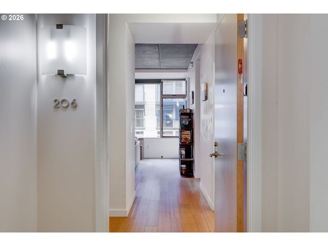 1234 Sw 18TH Ave 206, Portland, OR 97205