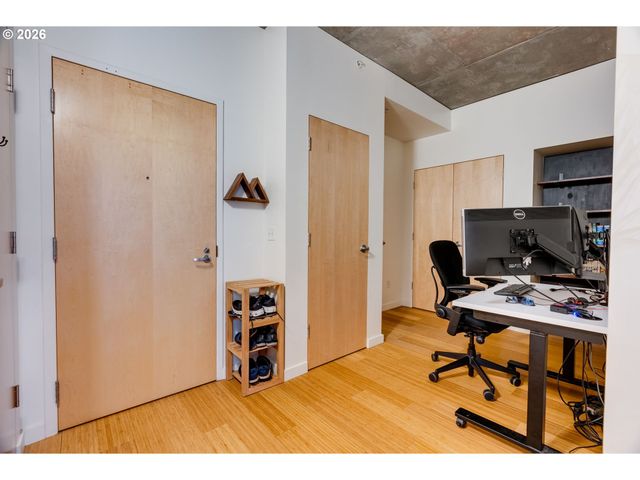 1234 Sw 18TH Ave 206, Portland, OR 97205