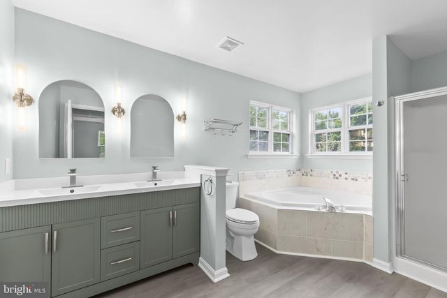 2750 CONGRESS CT, Waldorf, MD 20603
