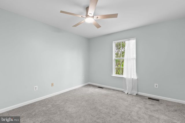 2750 CONGRESS CT, Waldorf, MD 20603