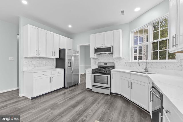 2750 CONGRESS CT, Waldorf, MD 20603