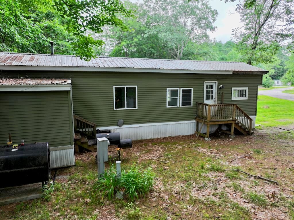 9 Hubbard Road, Deering, NH 03244