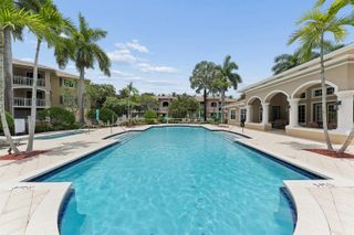 6573 Emerald Dunes Drive 201, West Palm Beach, FL 33411