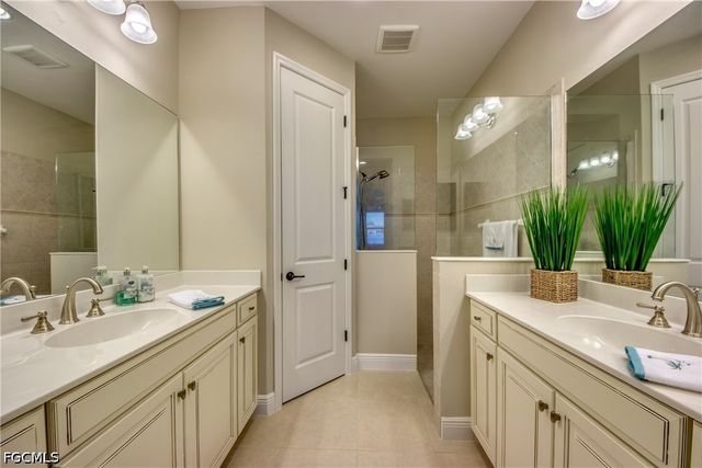 4420 Waterscape LN, Fort Myers, FL 33966