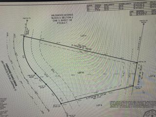 17 Wildwood Lake Drive, Huntsville, TX 77340