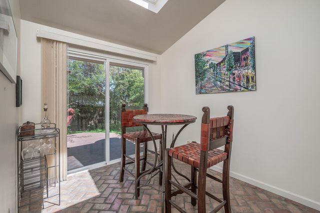 420 NW Drake Road, Bend, OR 97703