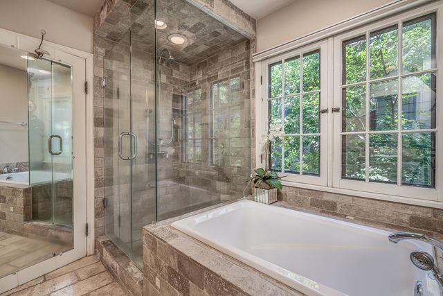 420 NW Drake Road, Bend, OR 97703