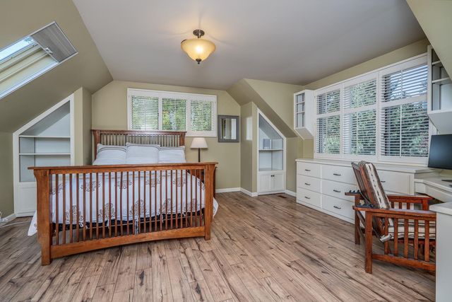 420 NW Drake Road, Bend, OR 97703