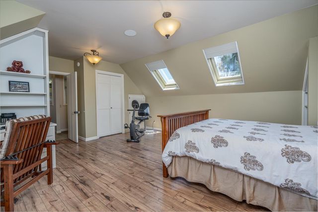 420 NW Drake Road, Bend, OR 97703