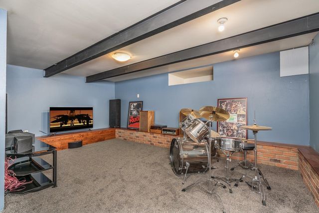 420 NW Drake Road, Bend, OR 97703