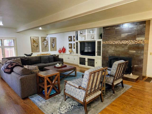420 NW Drake Road, Bend, OR 97703