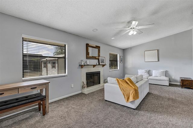 202 SW HOLDEN TERRACE, Port St Lucie, FL 34984