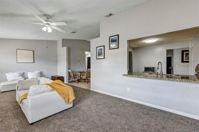 202 SW HOLDEN TERRACE, Port St Lucie, FL 34984