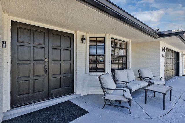 202 SW HOLDEN TERRACE, Port St Lucie, FL 34984