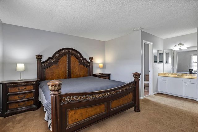 202 SW HOLDEN TERRACE, Port St Lucie, FL 34984