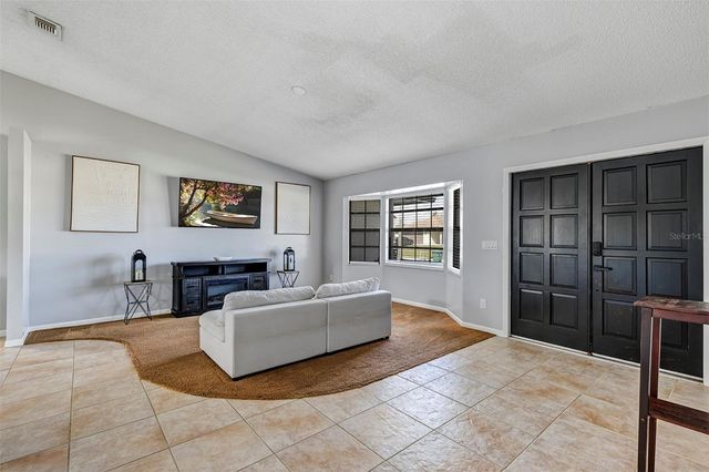 202 SW HOLDEN TERRACE, Port St Lucie, FL 34984