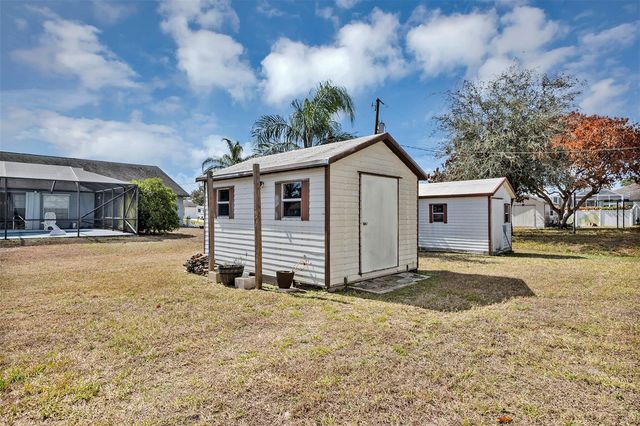 202 SW HOLDEN TERRACE, Port St Lucie, FL 34984