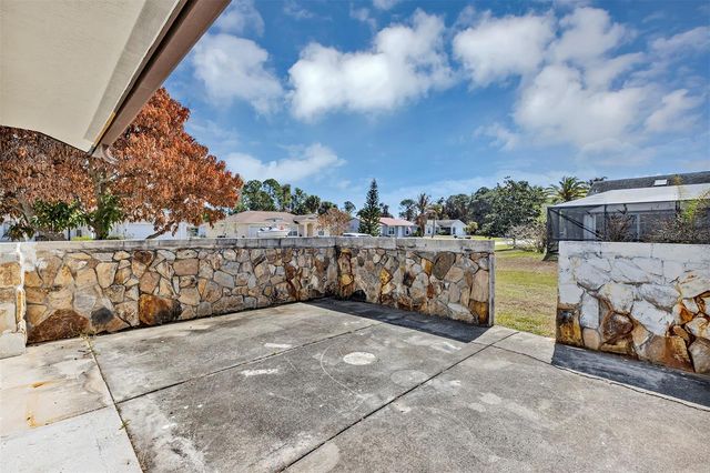 202 SW HOLDEN TERRACE, Port St Lucie, FL 34984