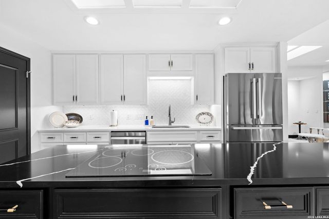 13903 Bluffoak, San Antonio, TX 78216