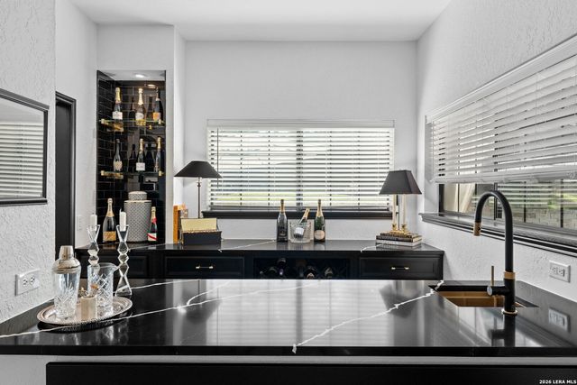 13903 Bluffoak, San Antonio, TX 78216